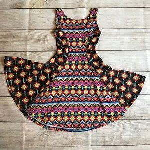 Chooze dress. Colorful. Sleeveless. Summer.